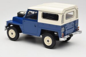 Land Rover Lightweight Series III Mörkblå BoS Models 1:18 BOS382 Resin — bild 5 av 6