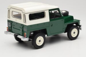Land Rover Lightweight Series III Hard Top Mörkgrön BoS Models 1:18 BOS355 Resin — bild 2 av 6