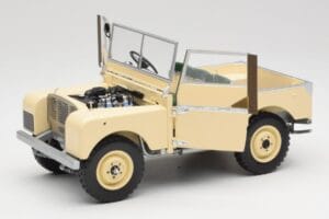 Land Rover Series I 88 Sand Beige Matt Minichamps 1:18 150168905 Metall — bild 2 av 8