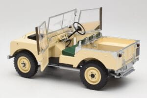 Land Rover Series I 88 Sand Beige Matt Minichamps 1:18 150168905 Metall — bild 5 av 8
