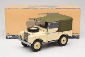 Land Rover Series I 88 Sand Beige Matt Minichamps 1:18 150168905 Metall — bild 8 av 8