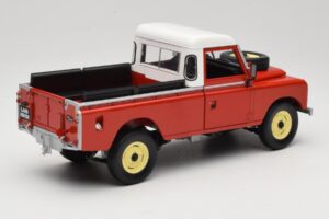 Land Rover Series I 109 Pickup Röd Eagle Collectibles 1:18 440500 Metall — bild 3 av 8