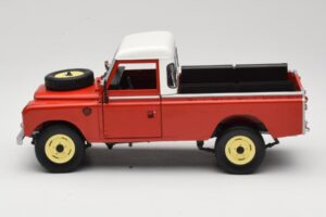 Land Rover Series I 109 Pickup Röd Eagle Collectibles 1:18 440500 Metall — bild 4 av 8