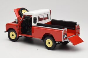 Land Rover Series I 109 Pickup Röd Eagle Collectibles 1:18 440500 Metall — bild 5 av 8
