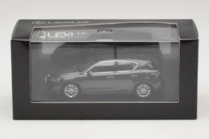 Lexus CT200h Grey Metallic Minichamps 1:43 LEXUS001 Metall — bild 5 av 5