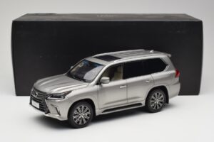 Lexus LX570 Sonic Titan Kyosho 1:18 08955T Metall — bild 8 av 8
