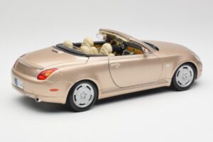 Lexus SC430 Beige Maisto 1:18 31629 Metall — bild 3 av 8