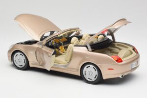 Lexus SC430 Beige Maisto 1:18 31629 Metall — bild 5 av 8