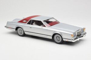 Lincoln Continental Mark V Coupe Silver BoS Models 1:18 BOS084 Resin — bild 4 av 6