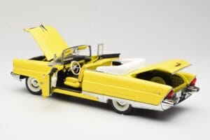 Lincoln Premiere Cabriolet Gul Sun Star 1:18 4641 Metall — bild 5 av 8