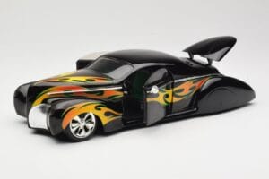 Lincoln Zephyr Scrape Custom Svart med Flammor Hot Wheels 1:18 57319 Metall — bild 2 av 8