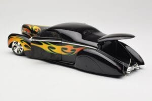 Lincoln Zephyr Scrape Custom Svart med Flammor Hot Wheels 1:18 57319 Metall — bild 5 av 8