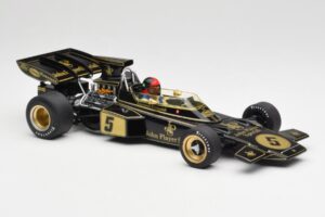 Lotus 72D #5 E. Fittipaldi John Player Special GP Spain 1972 MCG 1:18 MCG18610F Metall — bild 2 av 6