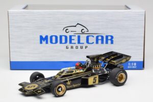 Lotus 72D #5 E. Fittipaldi John Player Special GP Spain 1972 MCG 1:18 MCG18610F Metall — bild 6 av 6