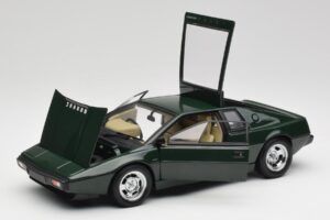 Lotus Esprit S1 Grön AUTOart 1:18 75302 Metall — bild 2 av 8