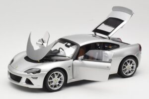 Lotus Europa S Silver AUTOart 1:18 75366 Metall — bild 2 av 8