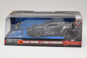 Lykan HyperSport Black Panther Med Figur Metals Diecast 1:24 99723 Metall