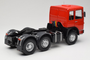 MAN 16304 F7 Röd Road Kings 1:18 RK180053 Metall — bild 3 av 8