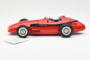Maserati 250F J-M. Fangio F1 World Champion 1957 CMC 1:18 M-051 Metall — bild 3 av 6