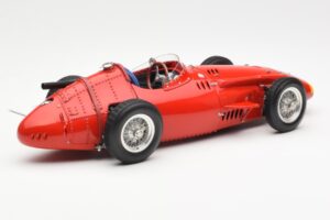 Maserati 250F J-M. Fangio F1 World Champion 1957 CMC 1:18 M-051 Metall — bild 5 av 6
