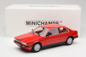 Maserati BiTurbo Coupe Rosso Corsa Minichamps 1:18 107123501 Resin — bild 6 av 6