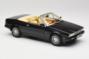 Maserati BiTurbo Spyder Svart Minichamps 1:18 107123531 Resin — bild 4 av 6