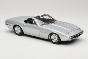 Maserati Ghibli Spyder Silver Minichamps 1:18 100122330 Metall — bild 5 av 7