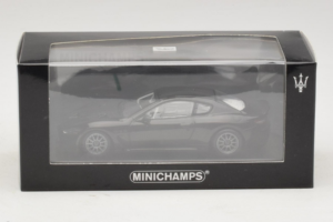Maserati GranTurismo MC GT4 Svart Minichamps 1:43 400101202 Metall — bild 4 av 4
