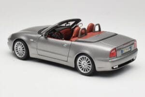 Maserati 4200 GT Spyder Grå Bburago 1:18 18-12019 Metall — bild 7 av 8