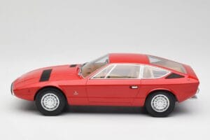 Maserati Khamsin Röd Minichamps 1:18 107123821 Resin — bild 3 av 6