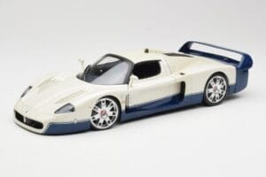 Maserati MC12 Vit Blå Hot Wheels 1:18 G7158 Metall