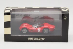 Maserati Tipo 61 #6 R. Penske SCCA National Race Meadowdale 1961 Minichamps 1:43 400611206 Metall — bild 4 av 4