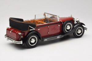 Maybach DS8 Zeppelin Röd Anson 1:18 30413 Metall — bild 3 av 8