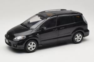 Mazda 5 Svart Paudi 1:18 2169BK Metall