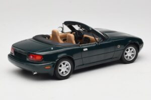 Mazda MX-5 NA Emerald Green Gate 1:18 01017 Metall — bild 3 av 8