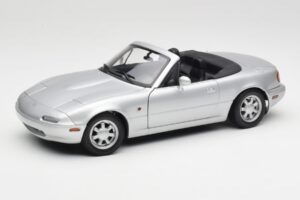 Mazda MX-5 Miata NA Highlight Silver Gate 1:18 1015 Metall