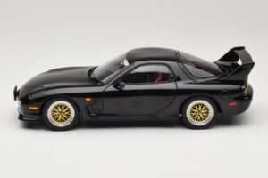 Mazda RX-7 FD Tuned Version Brilliant Black AUTOart 1:18 75968 Metall — bild 4 av 8