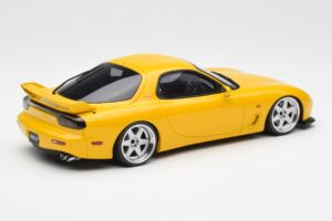 Mazda RX-7 FD Type R Bathurst R Gul Otto 1:18 OT397 Resin — bild 2 av 6