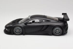 McLaren 12C GT3 Carbon Matt Svart Minichamps 1:18 151121390 Metall — bild 3 av 6