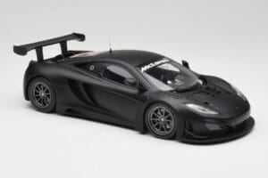 McLaren 12C GT3 Carbon Matt Svart Minichamps 1:18 151121390 Metall — bild 4 av 6