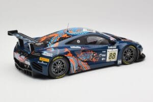 McLaren 12C GT3 #88 Von Ryan Racing A. Barff / T. Goodwin / B. Senna Spa 24 Hours 2013 Minichamps 1:18 151131388 Metall — bild 2 av 6