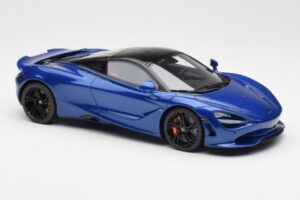 McLaren 750S Blå GT Spirit 1:18 GT458 Resin — bild 4 av 6