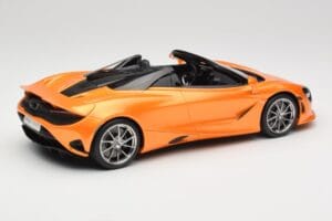 McLaren 750S Spider Papaya Orange GT Spirit 1:18 GT488 Resin — bild 2 av 6