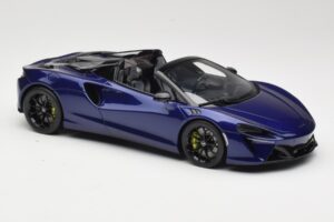 McLaren Artura Spider Lila GT Spirit 1:18 GT515 Resin — bild 4 av 6