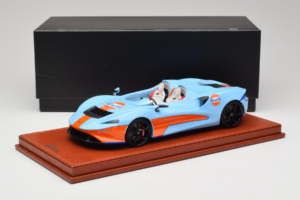 McLaren Elva Gulf Livery AB Models 1:18 REMC023 Resin — bild 7 av 7