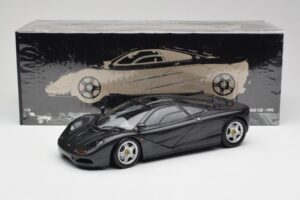 McLaren F1 Carbon Svart Metallic Minichamps 1:18 530133420 Metall — bild 8 av 8