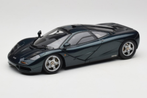 McLaren F1 Grön LCD 1:18 LCD18014-GR Metall