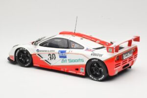 McLaren F1 GTR GT1 #30 West Competition J. Nielsen 1996 UT Models 1:18 39624 Metall — bild 7 av 8