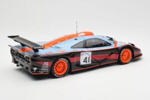 McLaren F1 GTR #41 P-H. Raphanel / C. Gounon / A. Olofsson 24 Hours of Le Mans 1997 UT Models 1:18 39727 Metall — bild 3 av 8