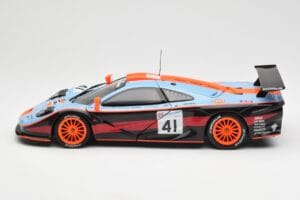McLaren F1 GTR #41 P-H. Raphanel / C. Gounon / A. Olofsson 24 Hours of Le Mans 1997 UT Models 1:18 39727 Metall — bild 4 av 8